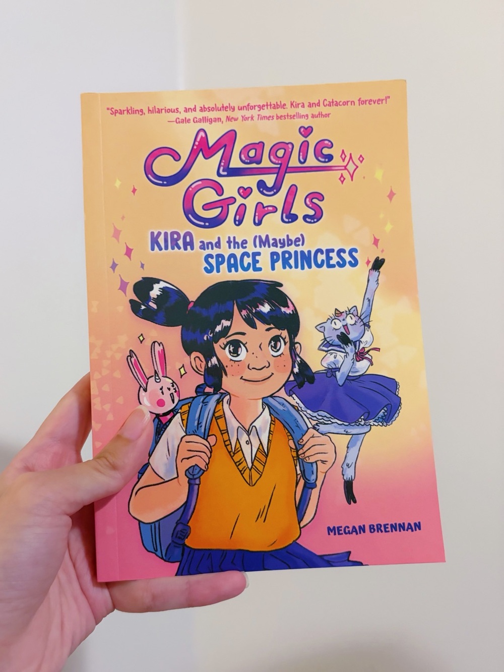 🎀3/$25🎀 Magic Girls: Kira and the (Maybe) Space Princess - Paperback Book